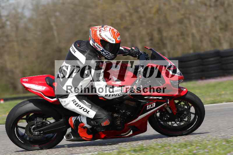 /Archiv-2023/06 10.04.2023 Moto Club Anneau du Rhin/Blanc-Novice/93